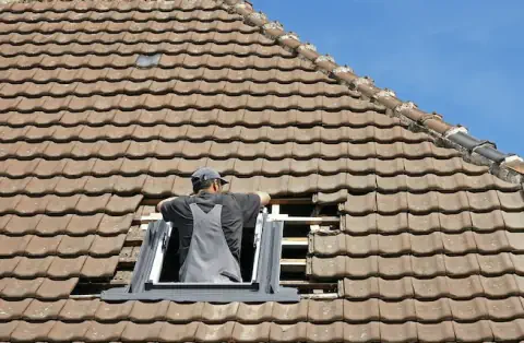 Pose de velux - Saint-Romain-les-Atheux